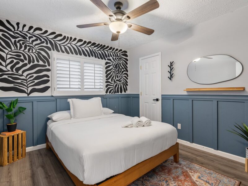 Cute & Cozy 3BR, 2 bath w/ POOL