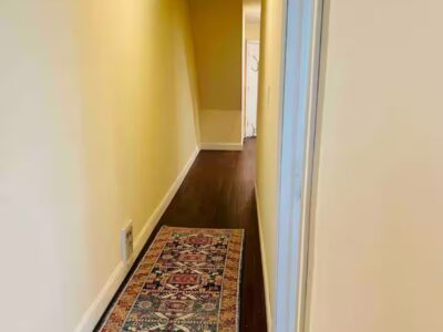 Cozy and Quaint 1 Bedroom w/Backyard